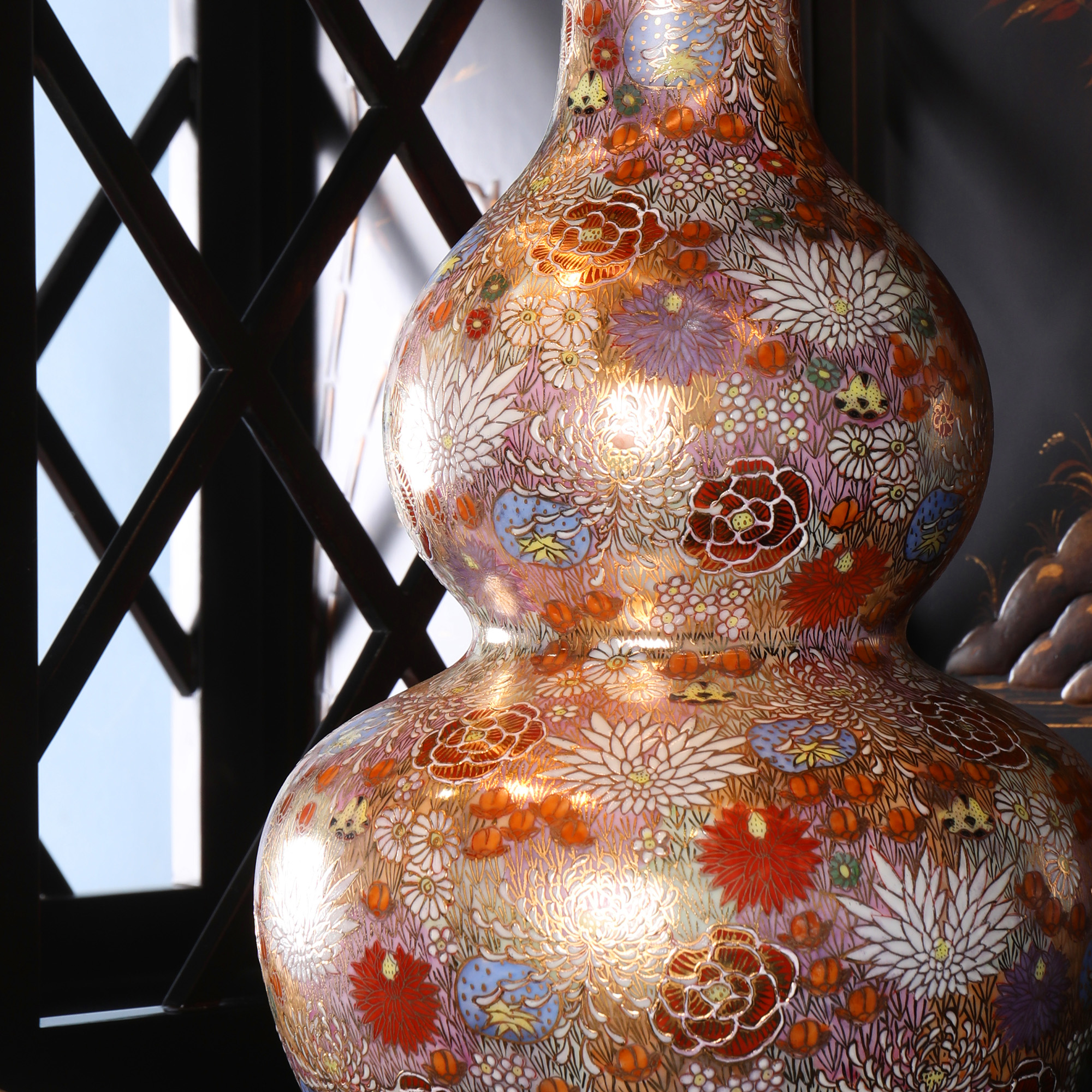 ポーセリン 金彩の絵付け