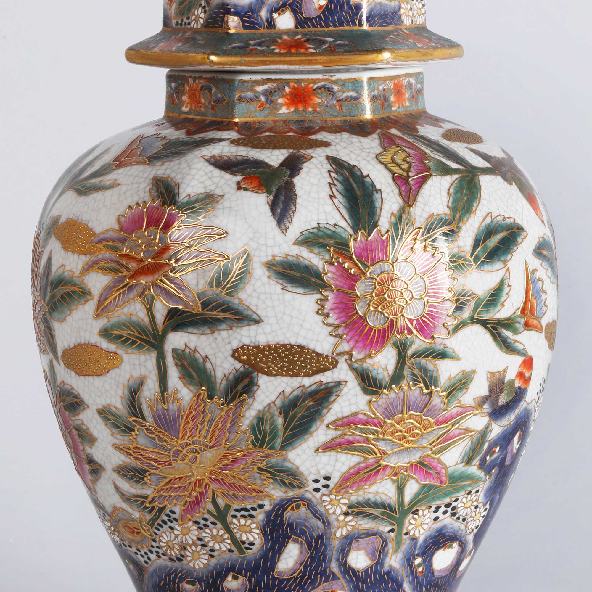 ポーセリン 康熙琺瑯彩の色彩